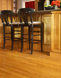 H_RES_Kitchen_Black_Chairs_1_LO_EOv1_SOLID_HARDWOOD_OAK_BUTTERSCOTCH_F-3